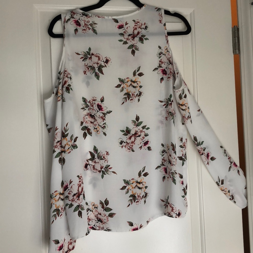 Blouse - Picture 2 of 2